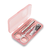 Наборы для маникюра и педикюра в футлярах
