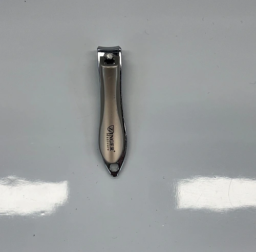 Кусачки - книпсер для маникюра из нерж. стали "Ultramarine", цвет хром, 6*1,3*1см/дл. шир. лезвие