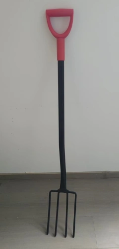 Вилы садовые с металлическим черенком и пластиковой V-ручкой 119 см 7904