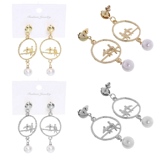 Серьги из гиппоалергенного сплава "ЭКЛАТТО", цвет серебро и золото, 5,5см