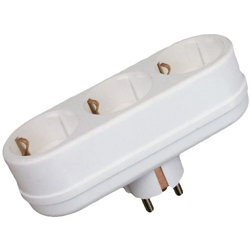 Тройник Toker 3L3 10/16A с/з плоский белый