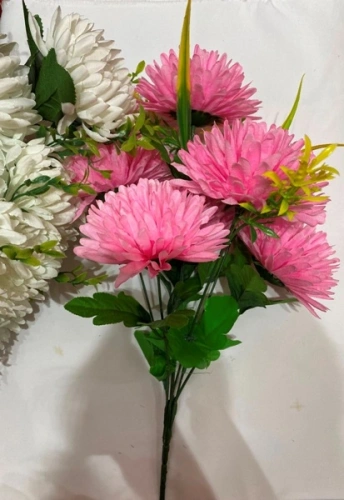 Искусственные цветы "Цветочная мелодия" Хризантемы 40см 7 цветков белые